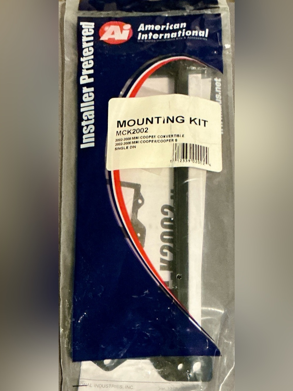 American International MCK2002 Mini Cooper Stereo Mounting Kit NWT